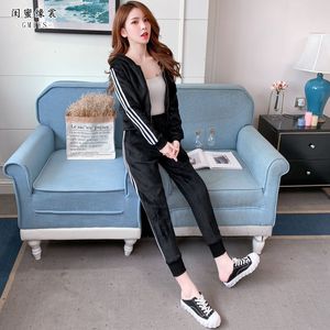 啊〜宝贝别夹〜嗯〜轻一点
